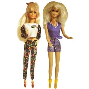 BARBIE DOLL CUTE VINTAGE 1966 RETRO FASHION BLACK